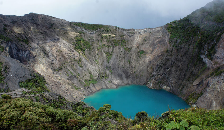 Volcán Irazú. Foto por Depositphotos.